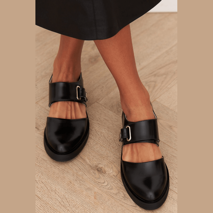 GIADA Mary Jane con cinturino regolabile e fibbia per uno stile elegante e comodo