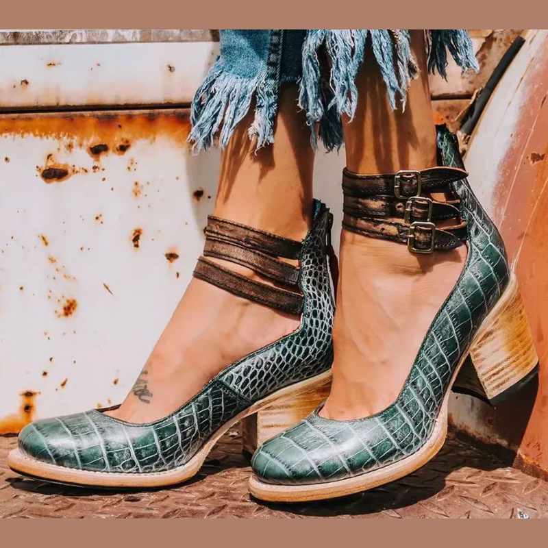 GINEVRA | DÉCOLLETÉ CON CINTURINI